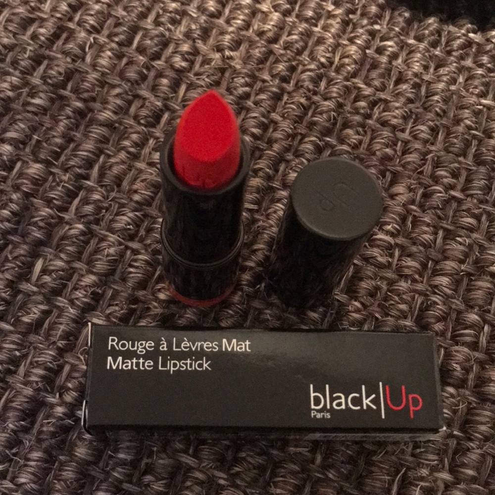 Black Up Matte Lipstick RGE 34M